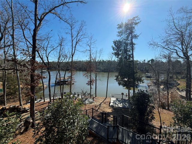 40154 Crooked Stick Drive, Lancaster, SC 29720