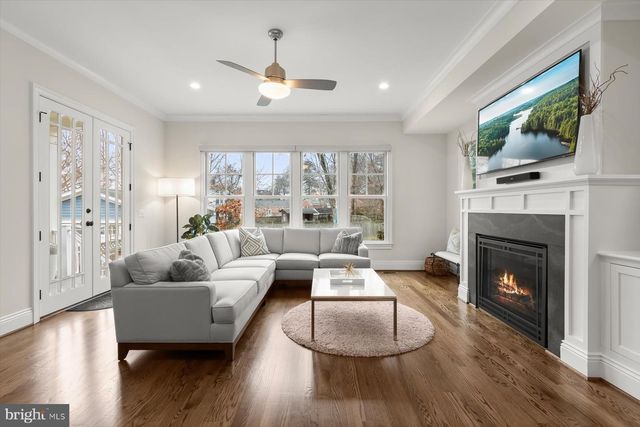 311-311B GROVE AVE, Falls Church, VA 22046