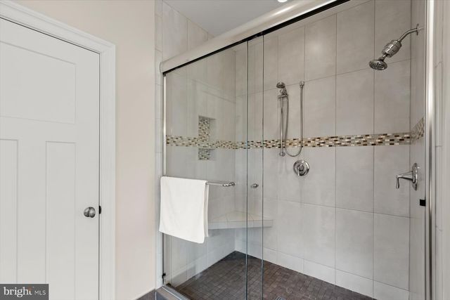 311-311B GROVE AVE, Falls Church, VA 22046