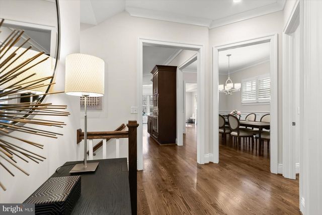 311-311B GROVE AVE, Falls Church, VA 22046