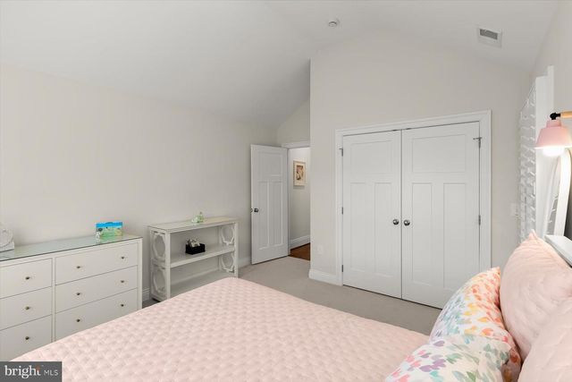 311-311B GROVE AVE, Falls Church, VA 22046