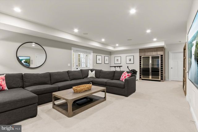 311-311B GROVE AVE, Falls Church, VA 22046