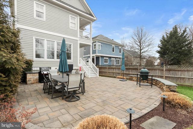 311-311B GROVE AVE, Falls Church, VA 22046