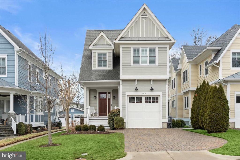 311-311B GROVE AVE, Falls Church, VA 22046