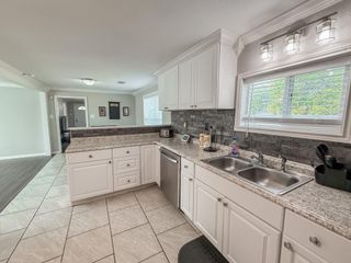 4901 Elm Street, Seabrook, TX 77586