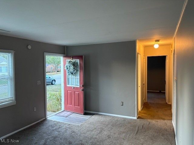 1060 Park Avenue NE, North Canton, OH 44720