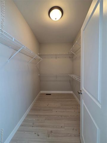 7502 Skylar Court, Swartz Creek, MI 48473