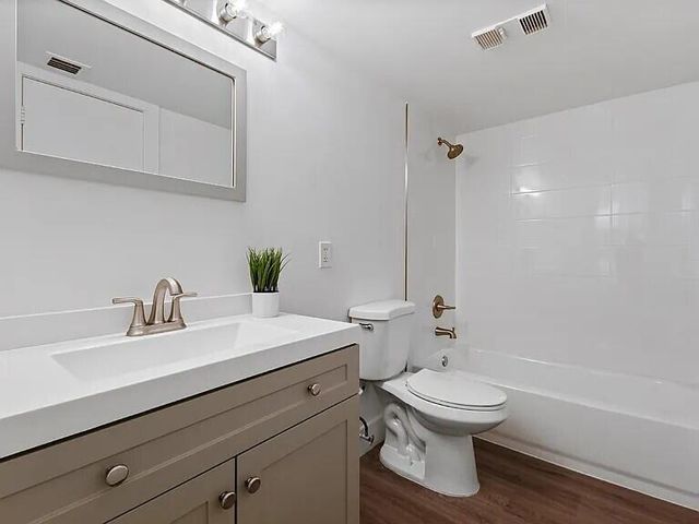 955 Egret Circle 211, Delray Beach, FL 33444