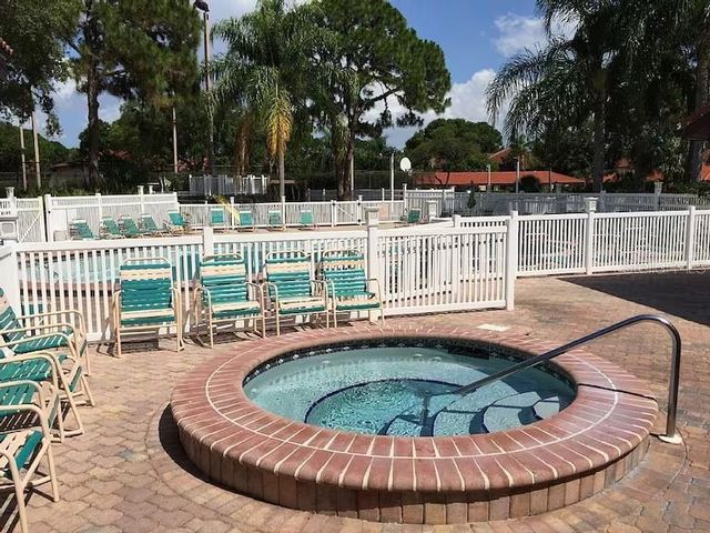 4601 46TH STREET COURT W 103B, Bradenton, FL 34210