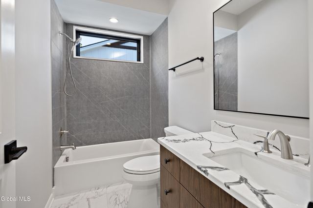 27 Goodman Avenue, Bolton, NY 12814