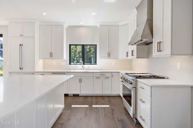 27 Goodman Avenue, Bolton, NY 12814