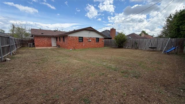 1304 NW 105th Terrace, Oklahoma City, OK 73114