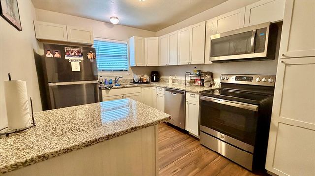 1304 NW 105th Terrace, Oklahoma City, OK 73114