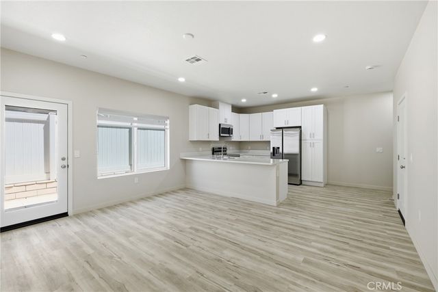 8180 Bing Ave, Fontana, CA 92335