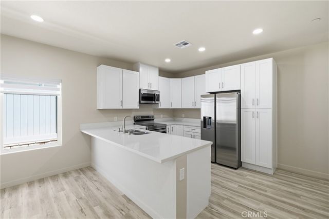 8180 Bing Ave, Fontana, CA 92335
