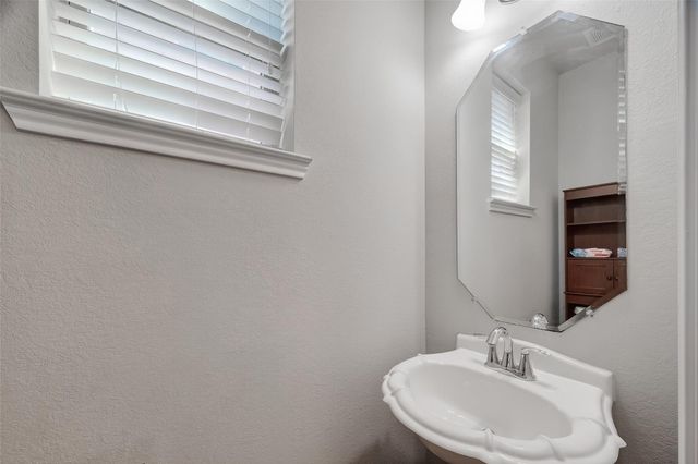 9106 Fuqua Breeze Drive, Houston, TX 77075