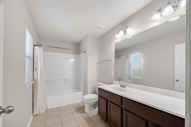 9106 Fuqua Breeze Drive, Houston, TX 77075