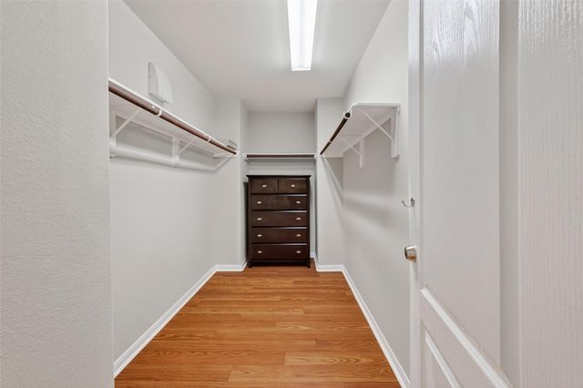 9106 Fuqua Breeze Drive, Houston, TX 77075