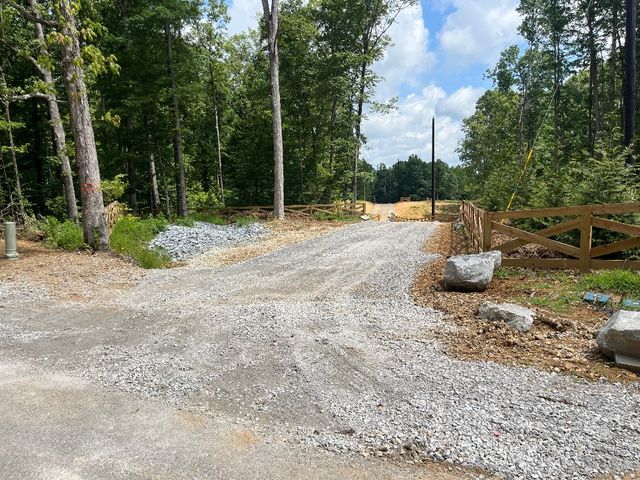 10898 Back Piney Rd, Bon Aqua, TN 37025