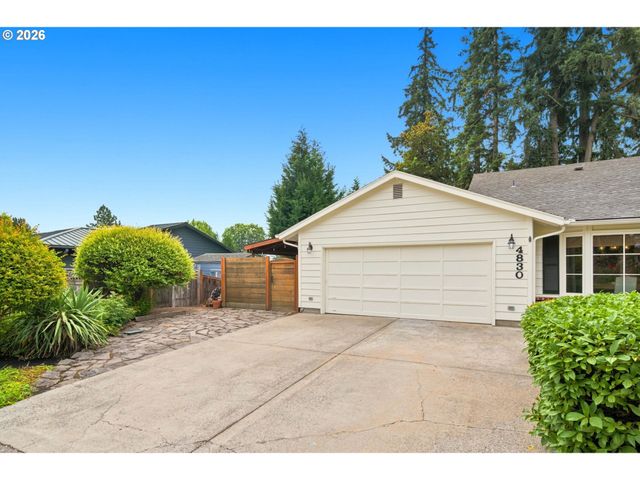 4830 Nw NESKOWIN Ave, Portland, OR 97229