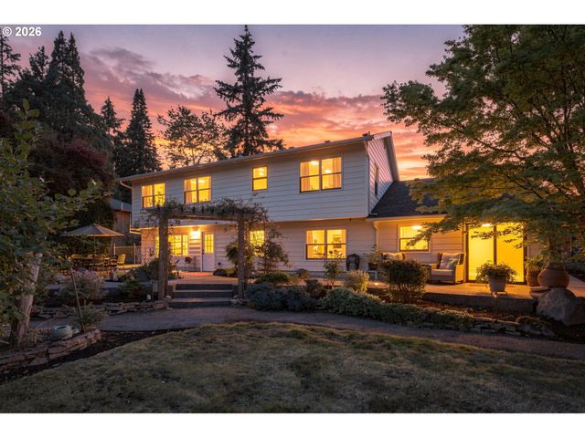 4830 Nw NESKOWIN Ave, Portland, OR 97229