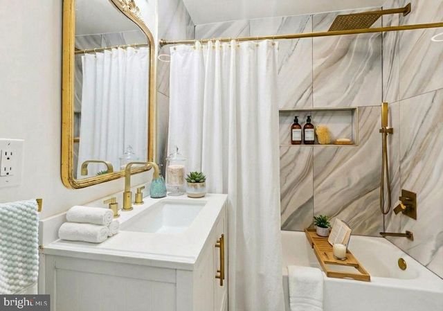 11701 LOCUST DALE CT, Bowie, MD 20721