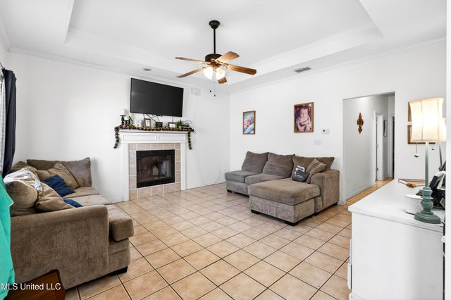 9823 Ala Moana Street, Diamondhead, MS 39525