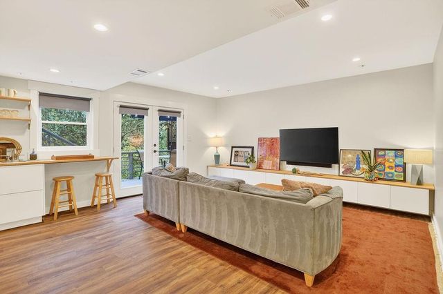 207 Mimosa Drive, Decatur, GA 30030