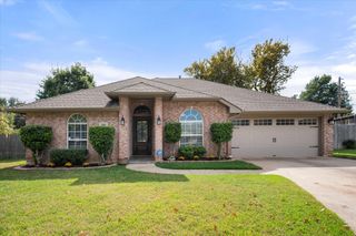 3806 Ivywood Court, Arlington, TX 76016