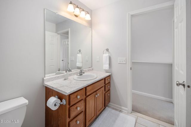 632 Maple Lane, Niskayuna, NY 12309