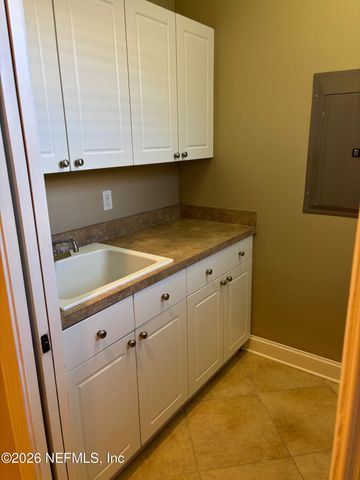 1962 N NORTH LOOP Parkway, St. Augustine, FL 32095