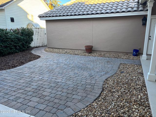 1962 N NORTH LOOP Parkway, St. Augustine, FL 32095