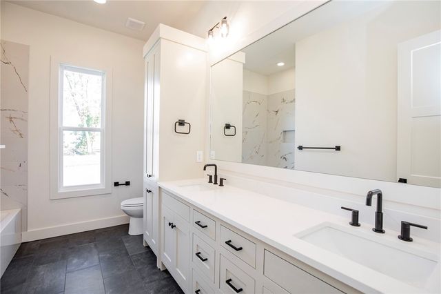 3560 Bridger Lane, Bentonville, AR 72712