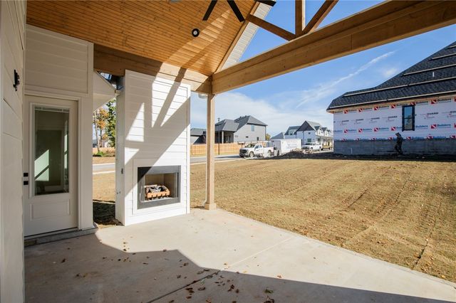 3560 Bridger Lane, Bentonville, AR 72712