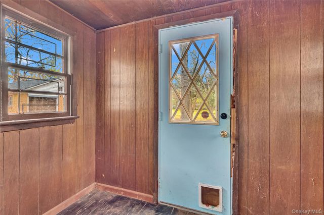 25 N Washington Avenue, Centereach, NY 11720