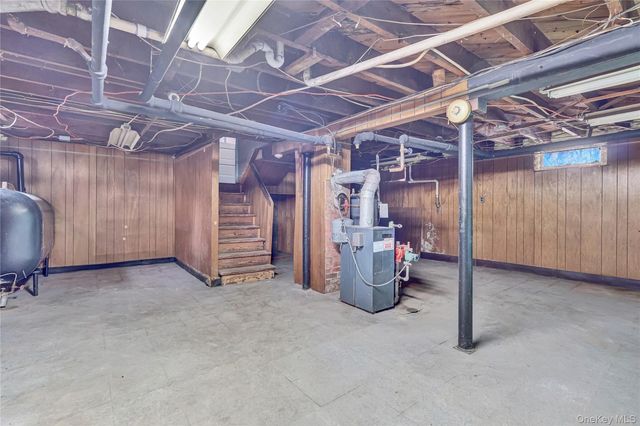 25 N Washington Avenue, Centereach, NY 11720