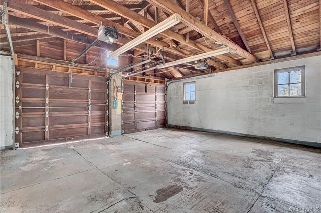 25 N Washington Avenue, Centereach, NY 11720