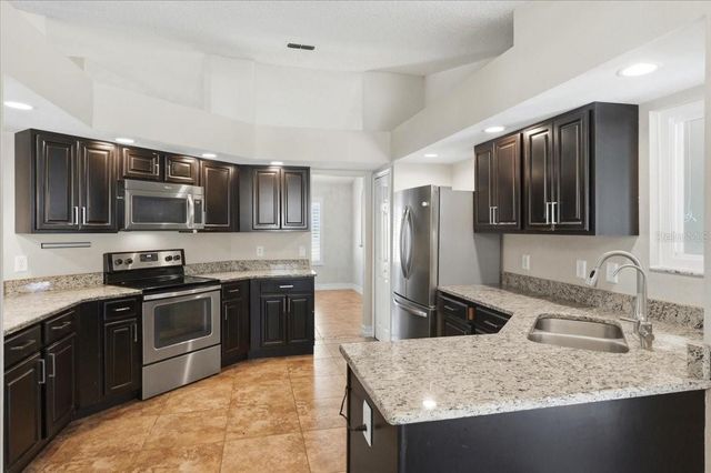 2406 ABALONE BOULEVARD, Orlando, FL 32833