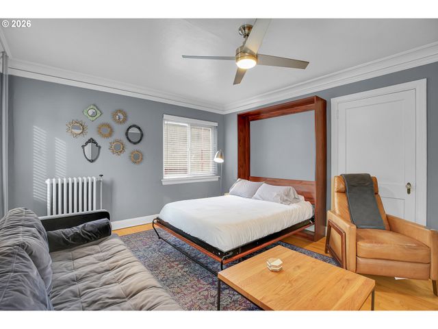 709 Sw 16TH Ave 207, Portland, OR 97205