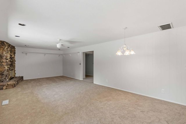 4681 Oak Twig Way, Carmichael, CA 95608