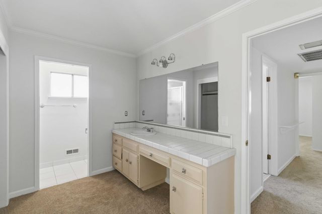 4681 Oak Twig Way, Carmichael, CA 95608