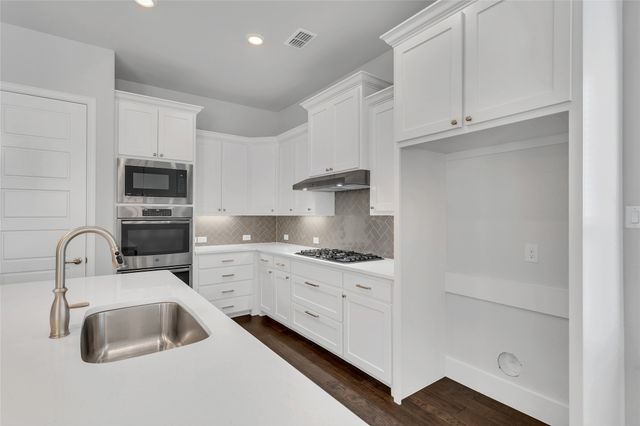 3035 Seattle Slew Drive, Celina, TX 75009