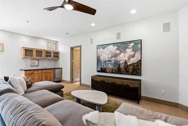 2800 Hunters Knob Road, Silverthorne, CO 80498