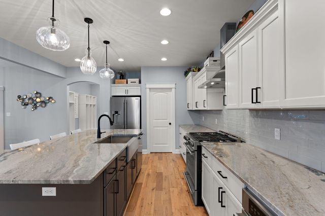 5956 Beacon Lane, Portage, IN 46368