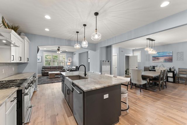 5956 Beacon Lane, Portage, IN 46368