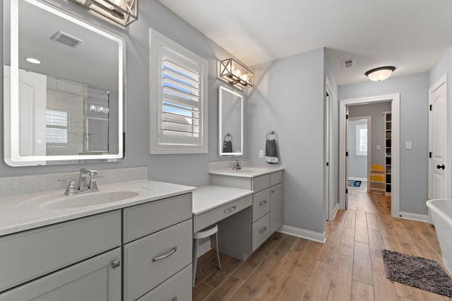 5956 Beacon Lane, Portage, IN 46368