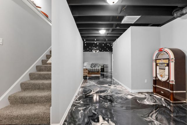 5956 Beacon Lane, Portage, IN 46368