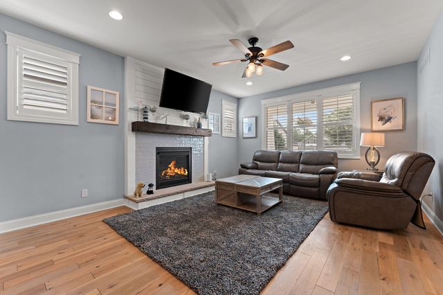 5956 Beacon Lane, Portage, IN 46368