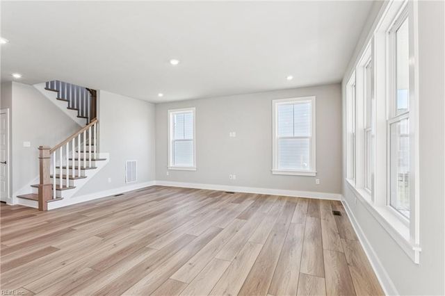 120 Robert Bruce RD, Poquoson, VA 23662
