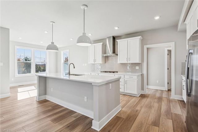 120 Robert Bruce RD, Poquoson, VA 23662